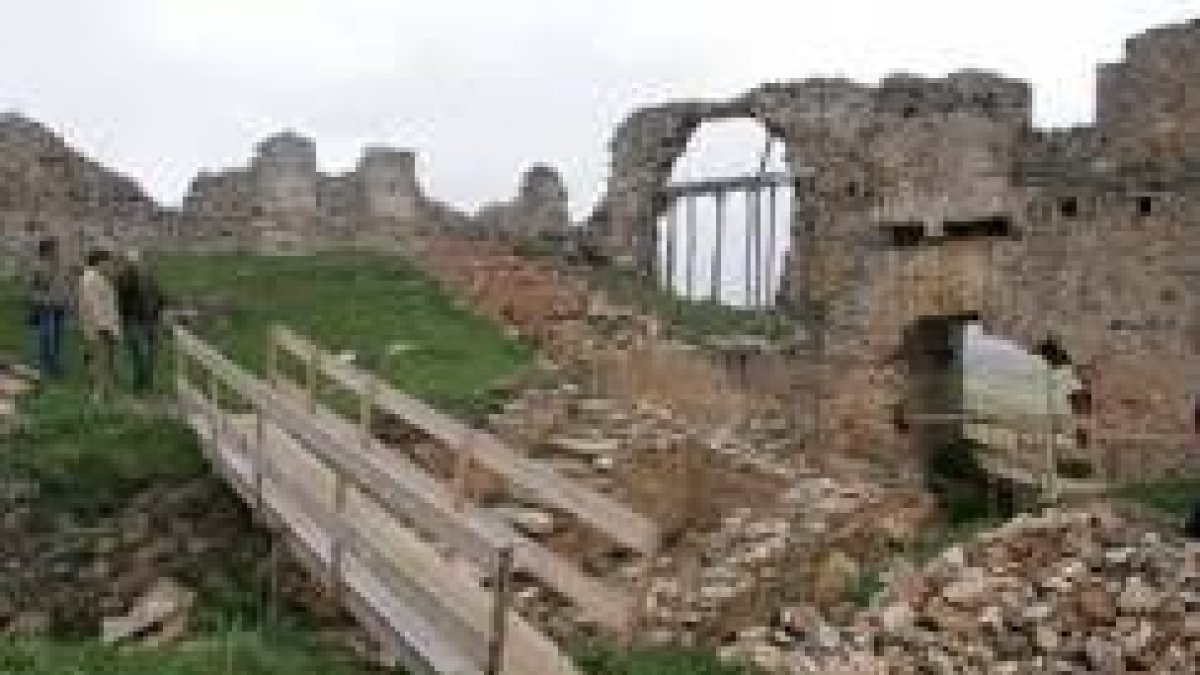 Las excavaciones se han centrado en los restos de la casa principal