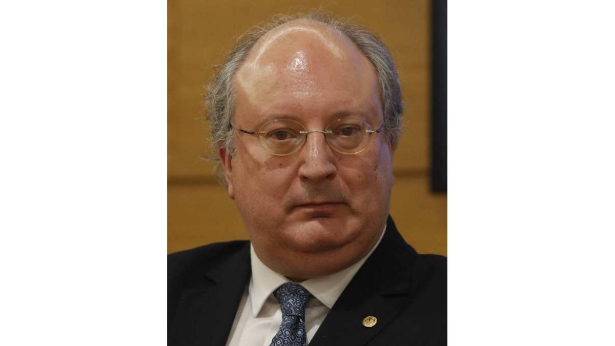 Enrique Cabero. DL