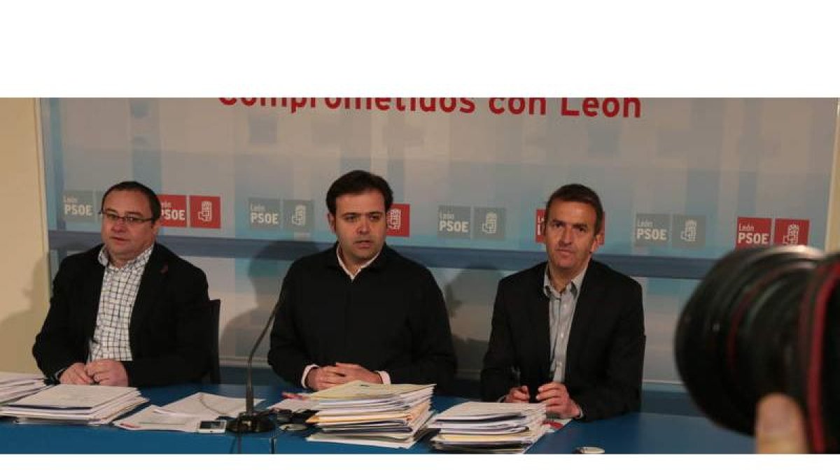 Julio Fernández, Tino Rodríguez y Santiago Dorado, en una imagen de archivo.