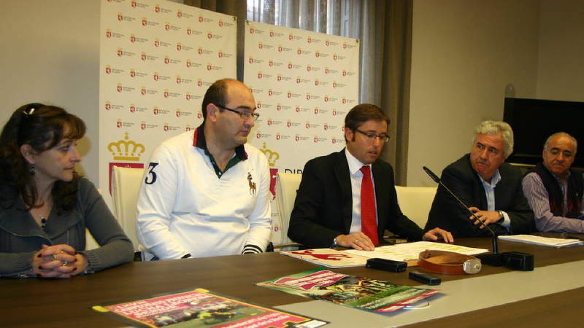 Responsables de Deportes de la Diputación y la Federación presentaron el «LXVIII Provincial».