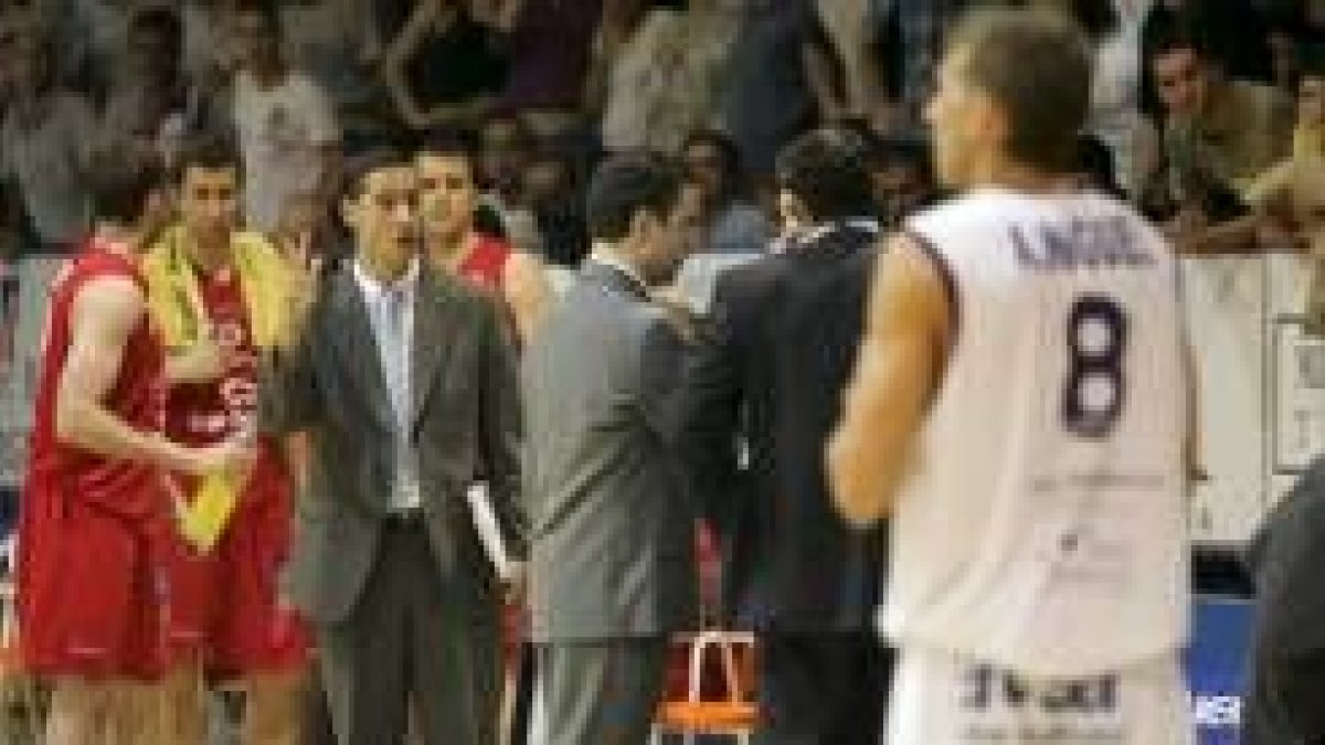 El Menorca exprimió a fondo el factor cancha en los primeros partidos