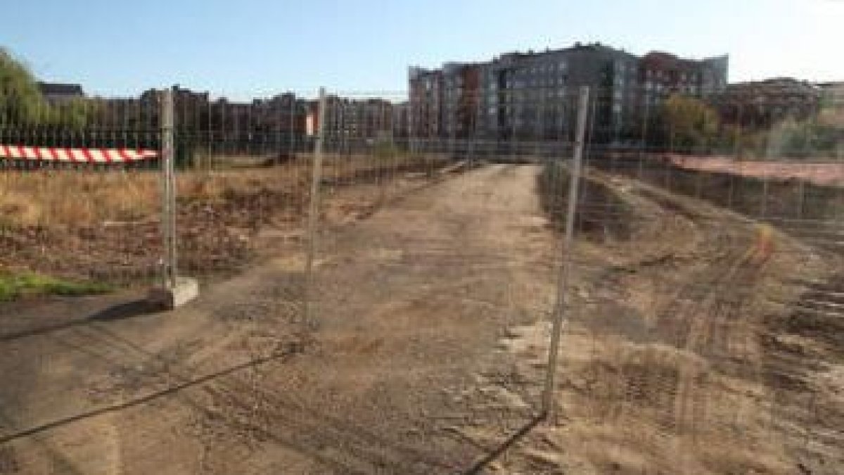 Las obras afectan al corte de la calle Antonio Vázquez y también a la vía que une Pablo Díez con Don