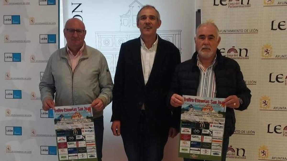 Flavio Piedra, Vicente Canuria y Chema Álvarez. DL