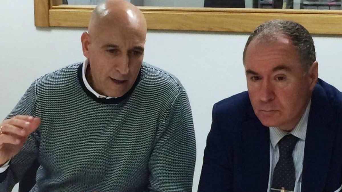 José Antonio Díez y Eduardo López Sendino en la rueda de prensa conjunta. DL