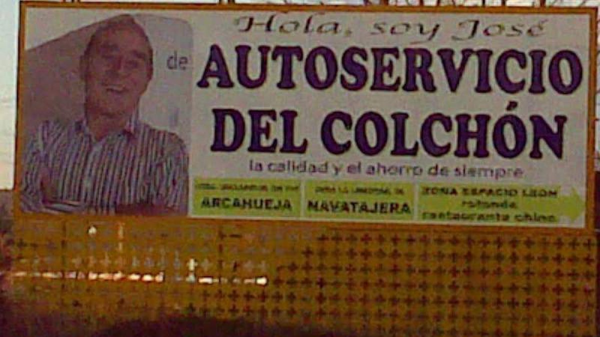 Una de las conocidas vallas publicitarias