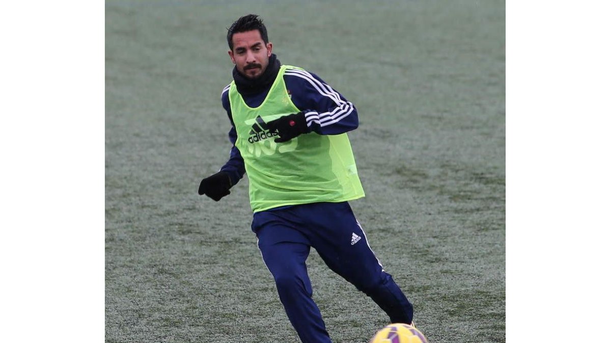 Tete se perfila como sustituto de Pablo Infante en la banda izquierda de la Ponferradina