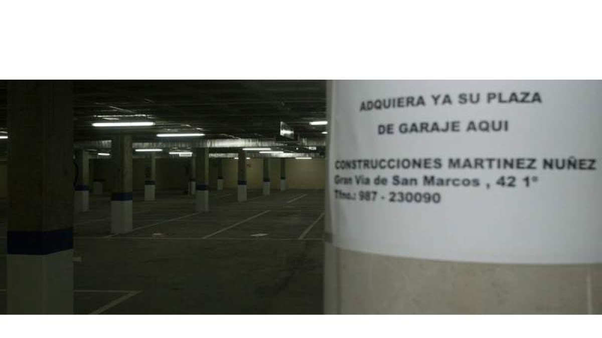 El aparcamiento subterráneo de la plaza Mayor se abrió el 30 de diciembre de 2002.