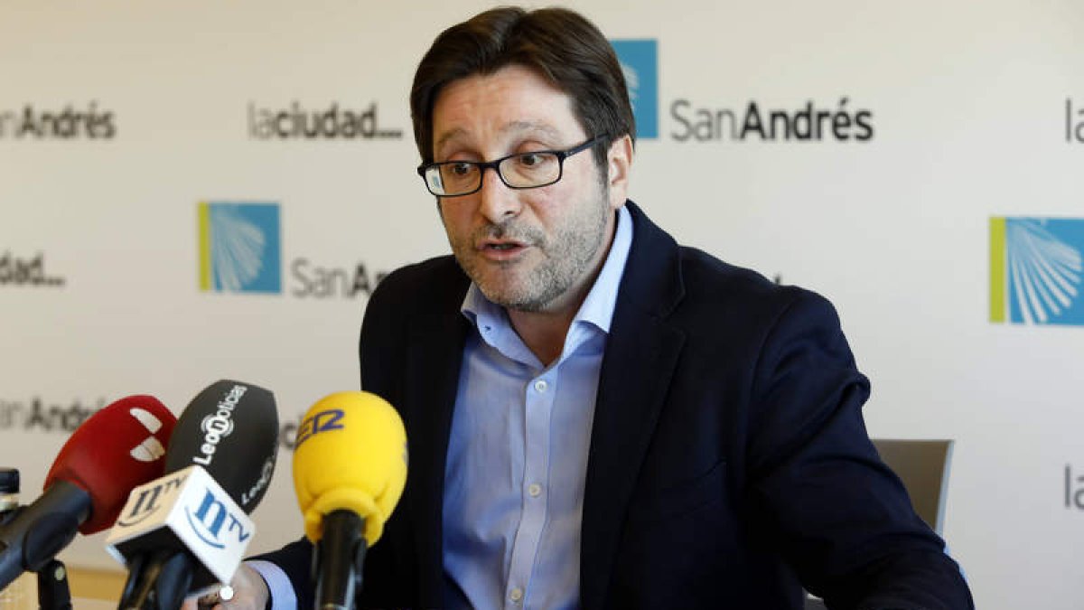 El concejal de Hacienda avanzó que esta semana se envía el Presupuesto al ministerio. MARCIANO PÉREZ