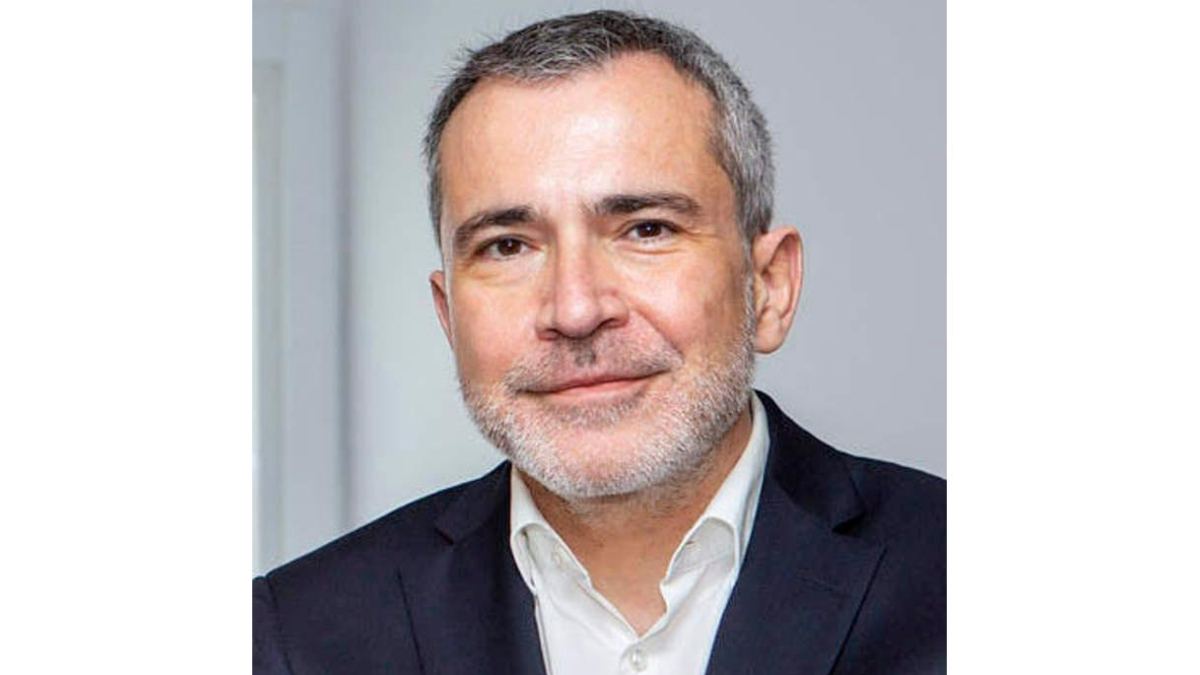 Javier Fernández. DL