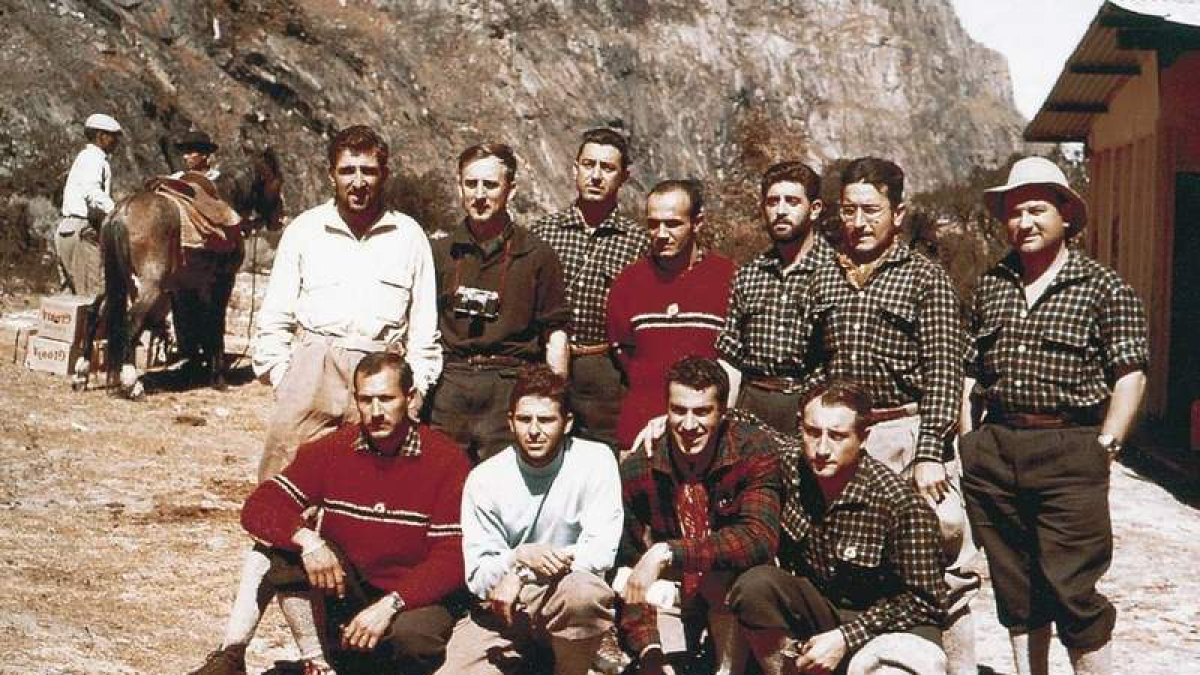Los integrantes de la primera expedición española a los Andes peruanos, en 1961.
