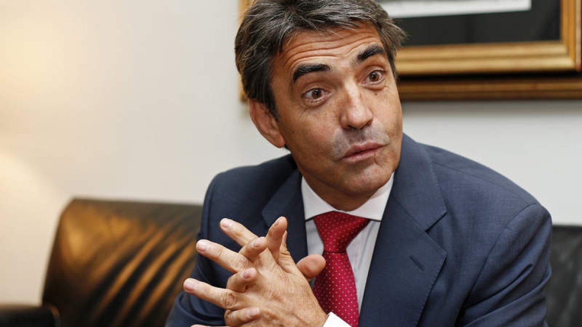 Victorino Alonso gestiona un ganadería emparentada genealógicamente con Valdellán, de Sahagún. FERNANDO OTERO