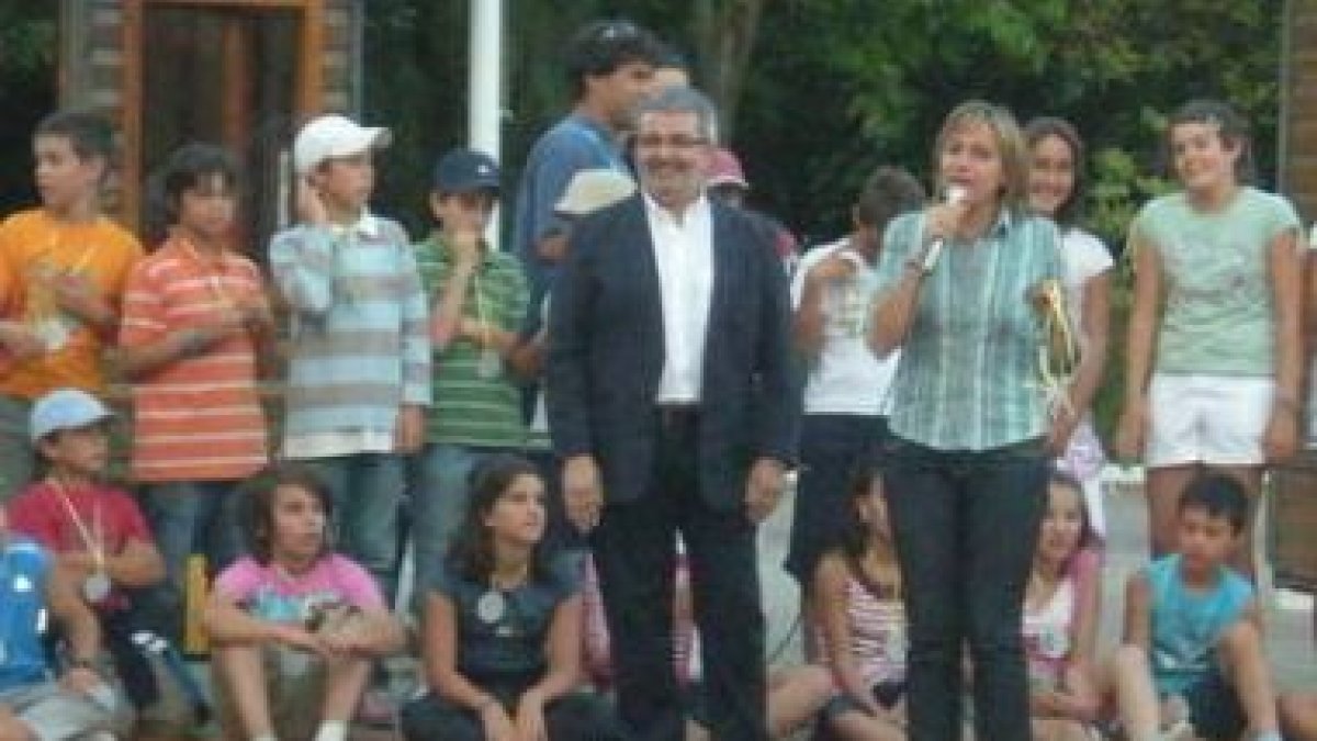 Çlausura de los campamentos con el edil del Coto, Agustín Pérez Lamo.