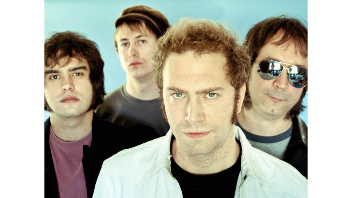 Kurt Baker y la banda leonesa que lo acompaña en esta gira. DL