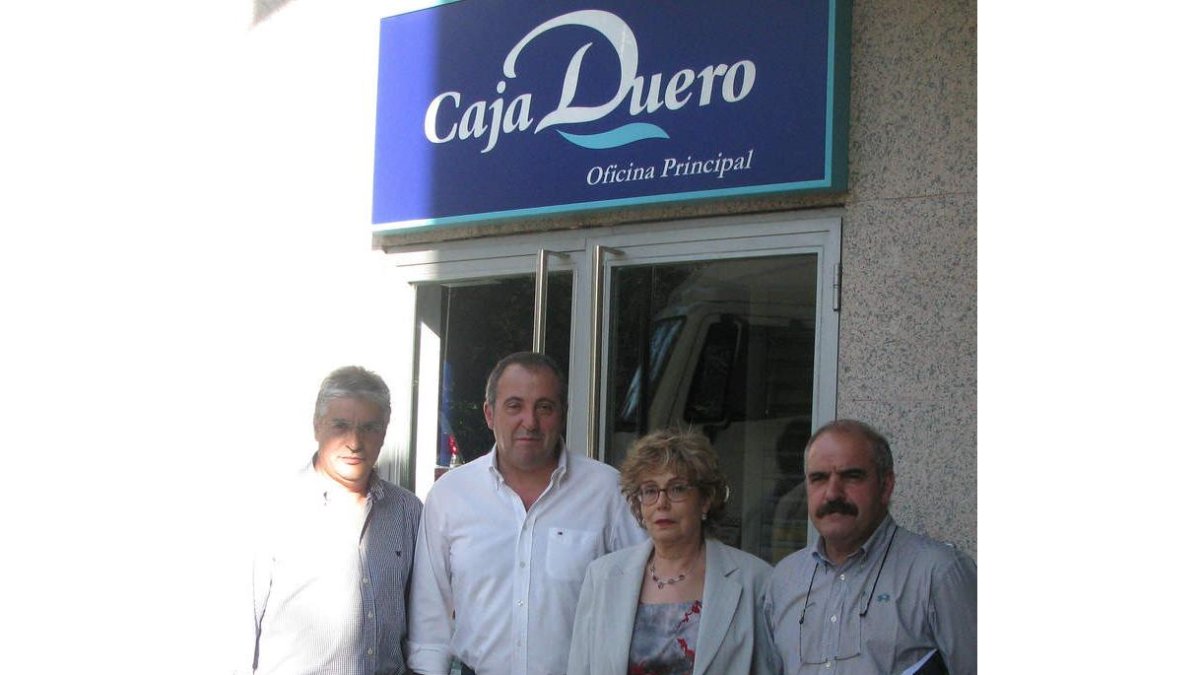 Eduardo Rodríguez (UEA), Luis Rodríguez Alfayate (Csica), María Ordás (CC.OO.) y Antonio Muñoz (UGT).