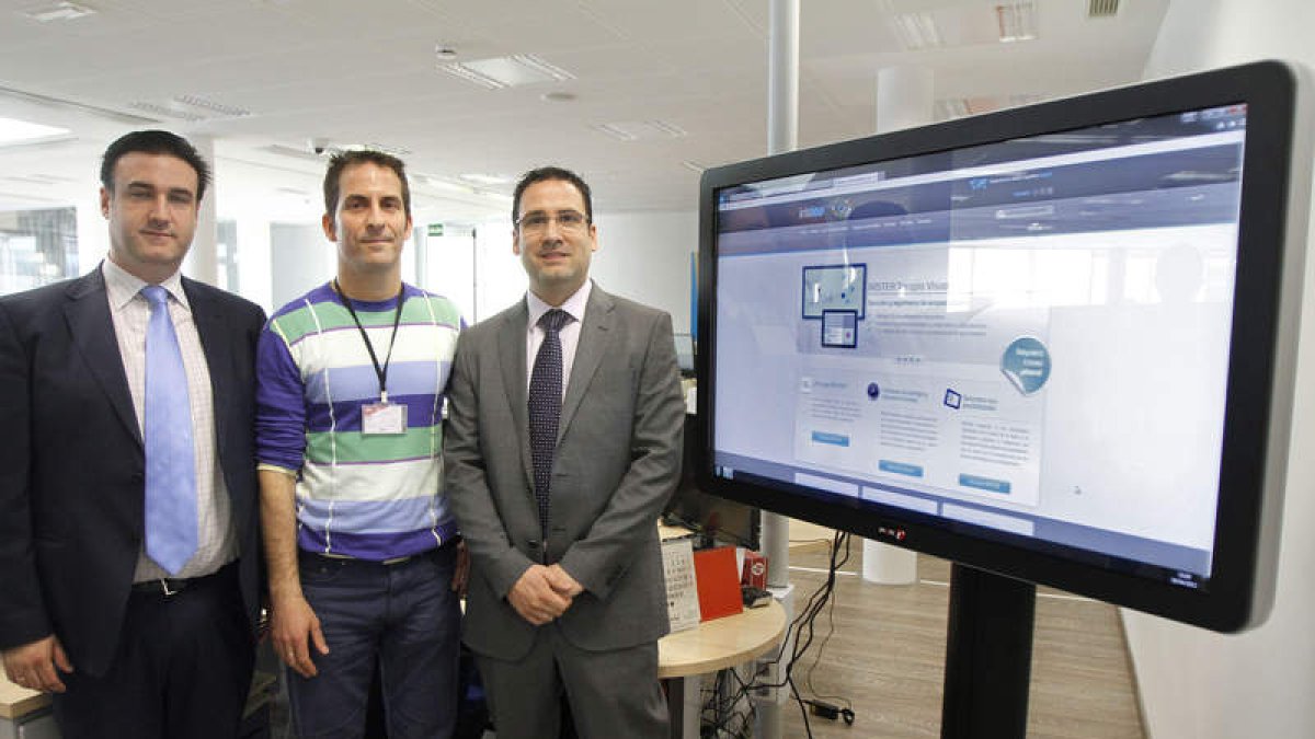 Constantino Lázaro, Carlos Mellado y Agustín Fragero han colaborado en el desarrollo de la solución Iristea.