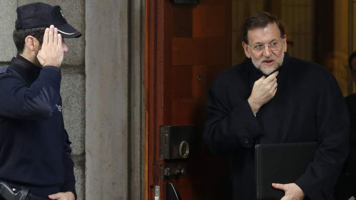 Mariano Rajoy abandona el Congreso de los Diputados el miércoles pasado.