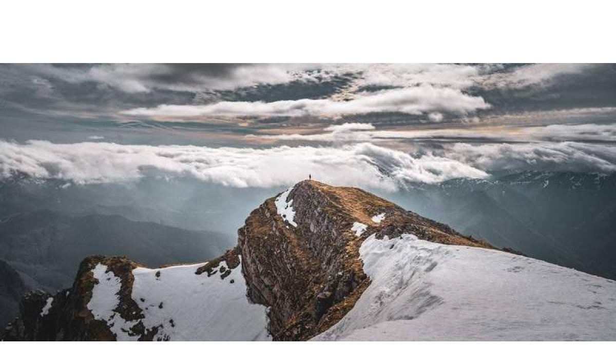 Pico Jario en los Picos de Europa, en la zona de Sajambre. RUBÉN EARTH