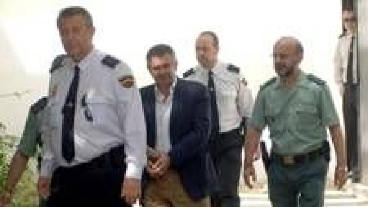 José Antonio Roca salió de la prisión para ser interrogado por el juez