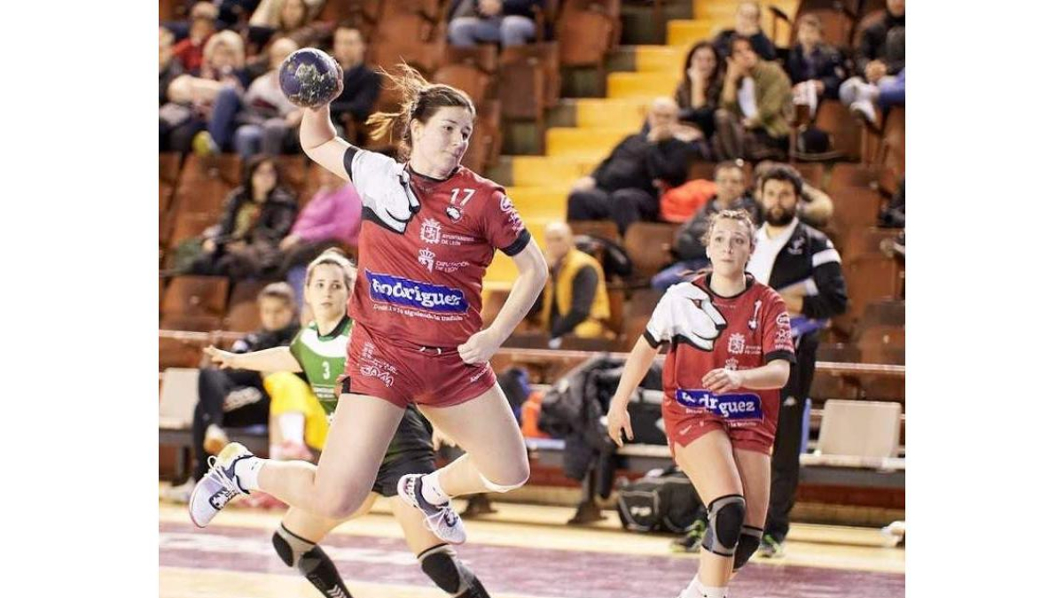 La jugadora del Rodríguez Cleba Cristina Viñuela. LLEPO.PHOTOS