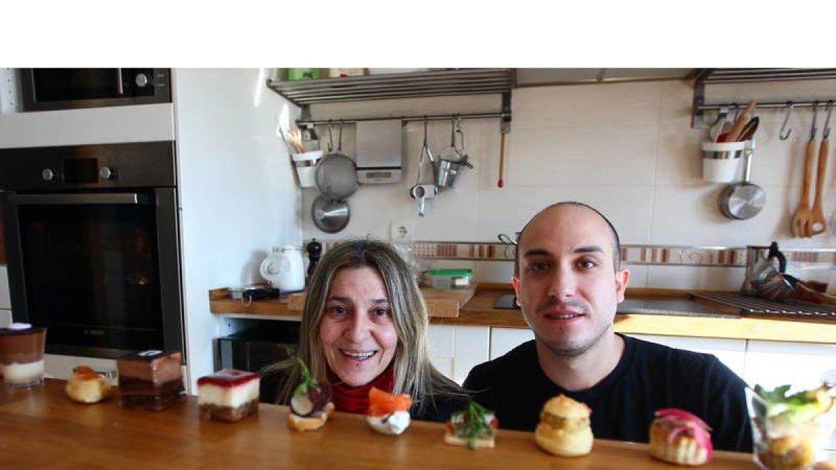 Mar y Toño forman el tándem Willy Wonka, una nueva propuesta que permite convertir tu casa en un restaurante de lujo y sin horarios. norberto