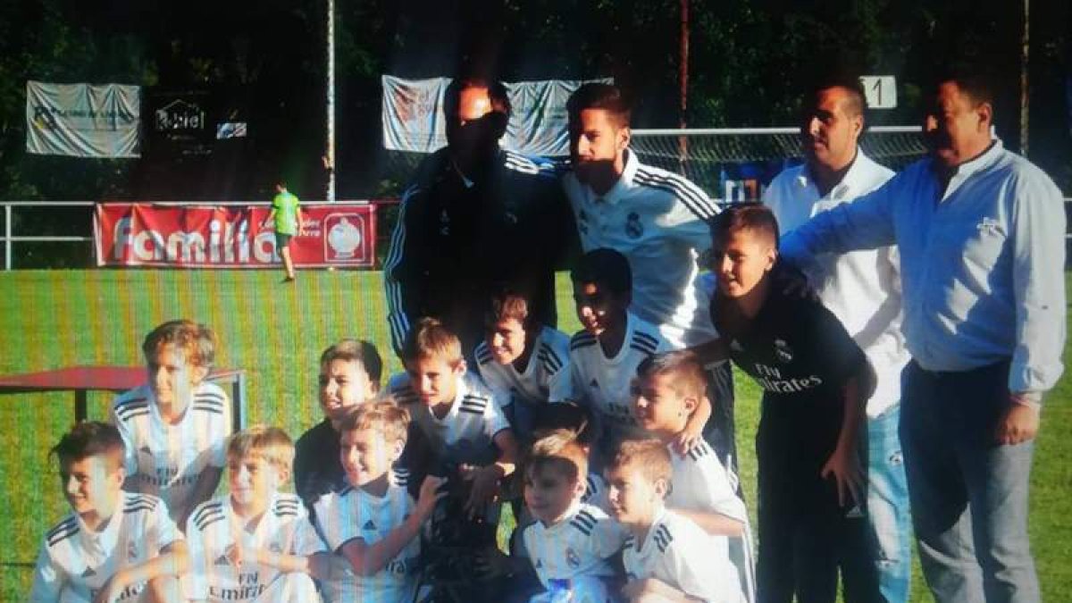 El Real Madrid benjamín se proclamó campeón. DL