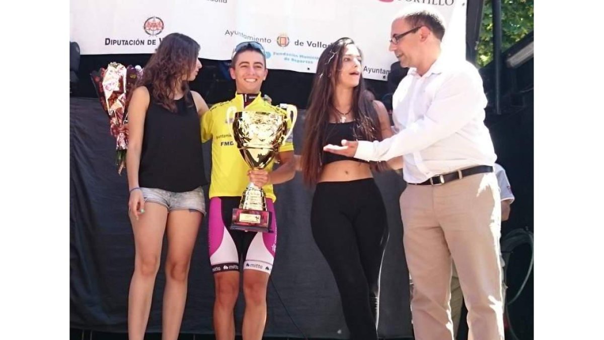 Piquero, en el podio como vencedor.