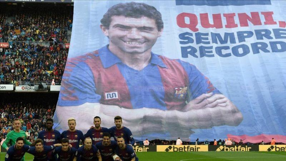 Homenaje a Quini en el Camp Nou.