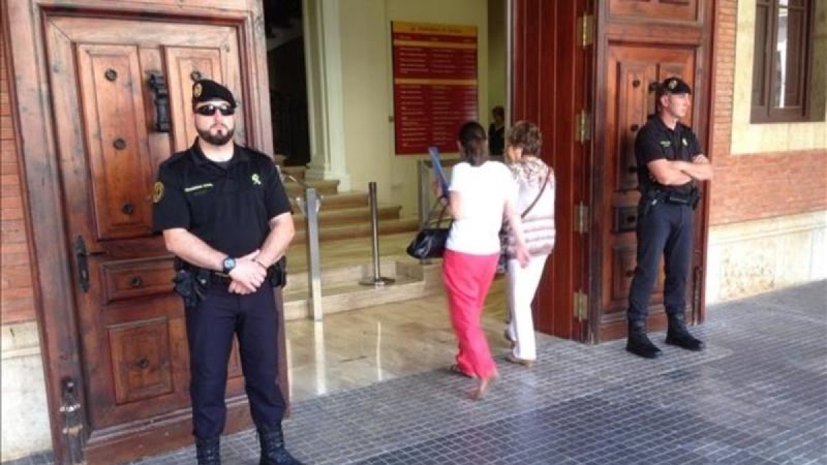 Registro de la Guardia Civil del Ayuntamiento de Tortosa