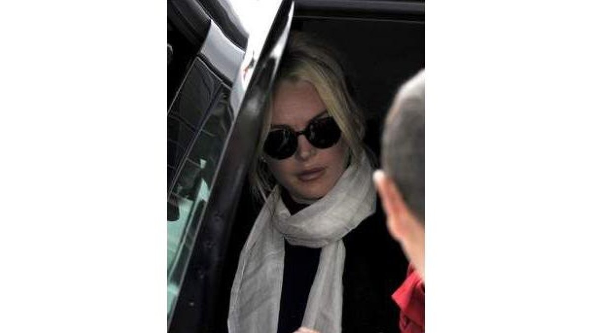 La actriz Lindsay Lohan llega el Tribunal Superior de Justicia de Los Ángeles.
