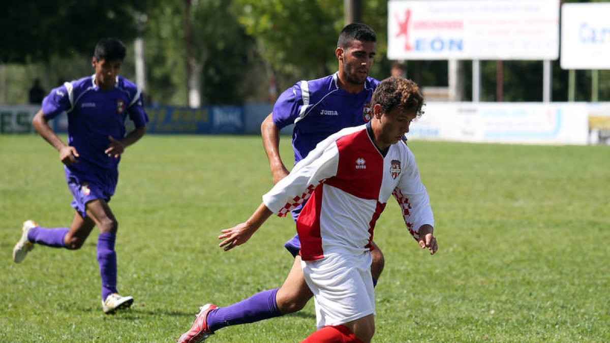 El equipo arlequinado encajó su primera derrota de la temporada en su feudo.