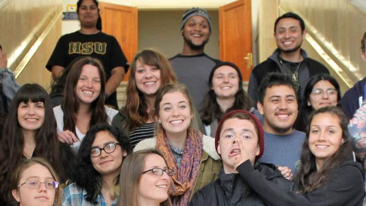 Parte de los estudiantes norteamericanos, durante su acto de bienvenida. DL