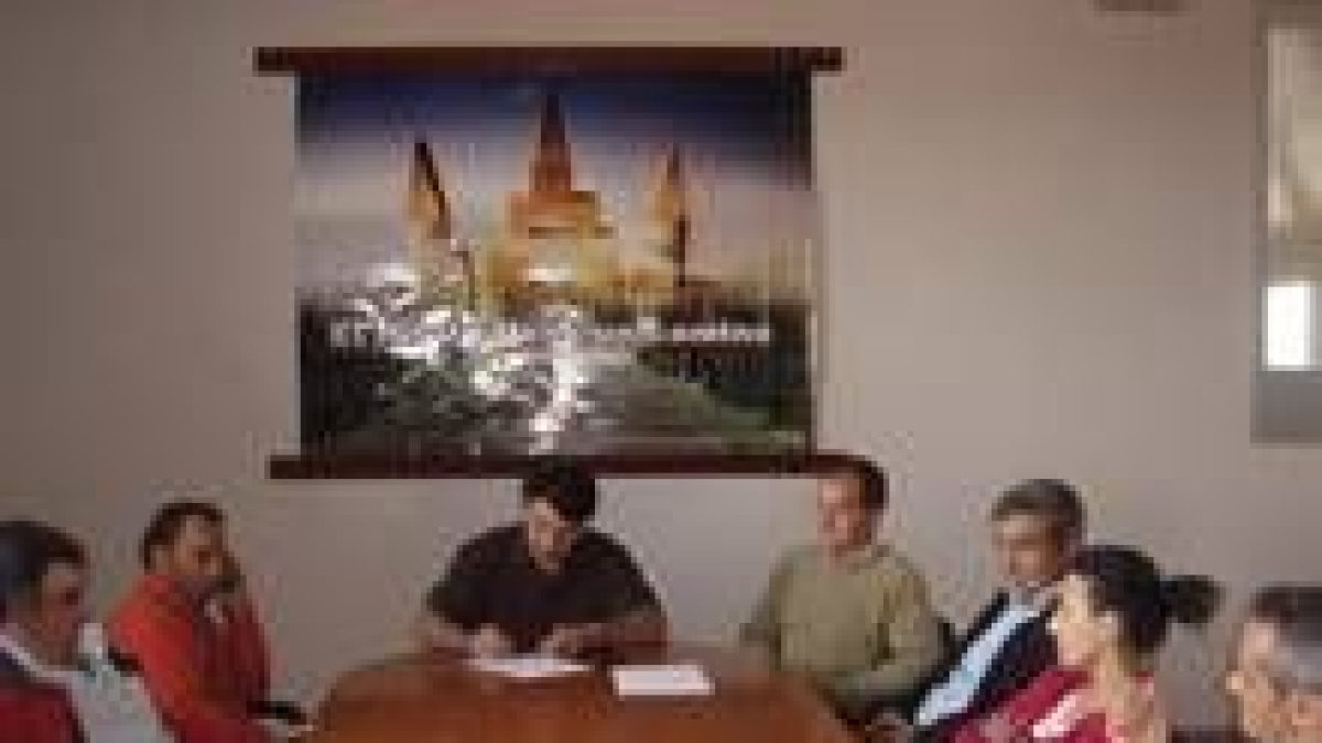 El alcalde se reunió con una representación de agricultores
