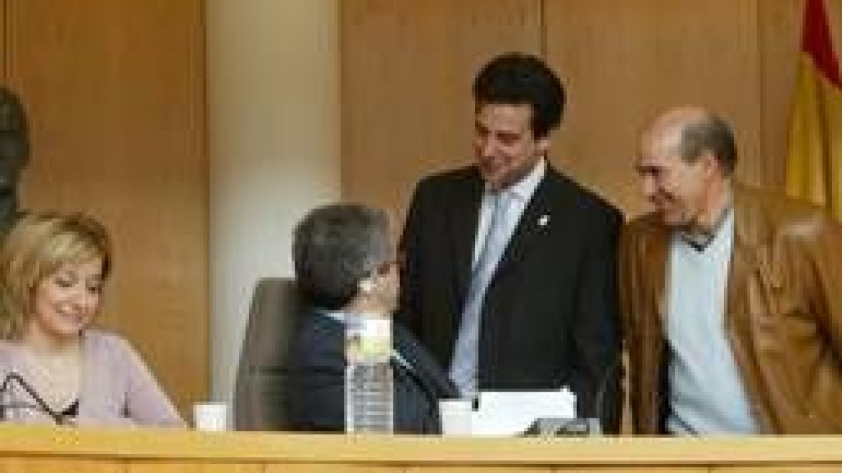El Pleno de San Andrés aprobó una moción para mejorar la asistencia sanitaria en el municipio