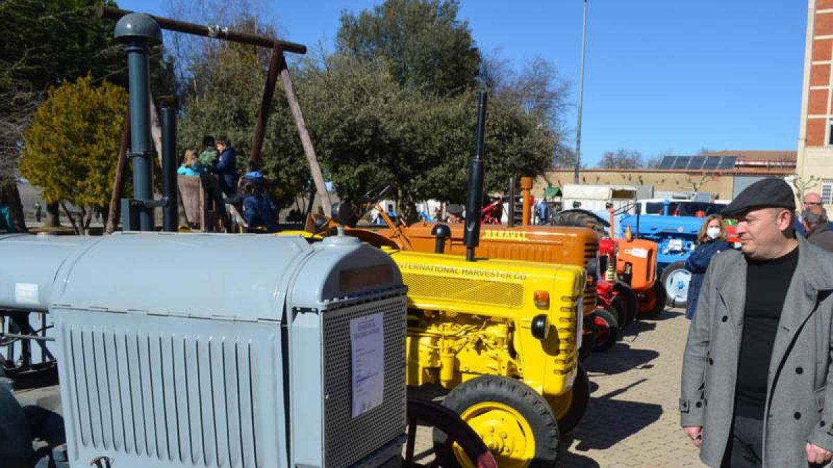 La exposición de tractores antiguos refleja también la evolución de la propia feria. MEDINA