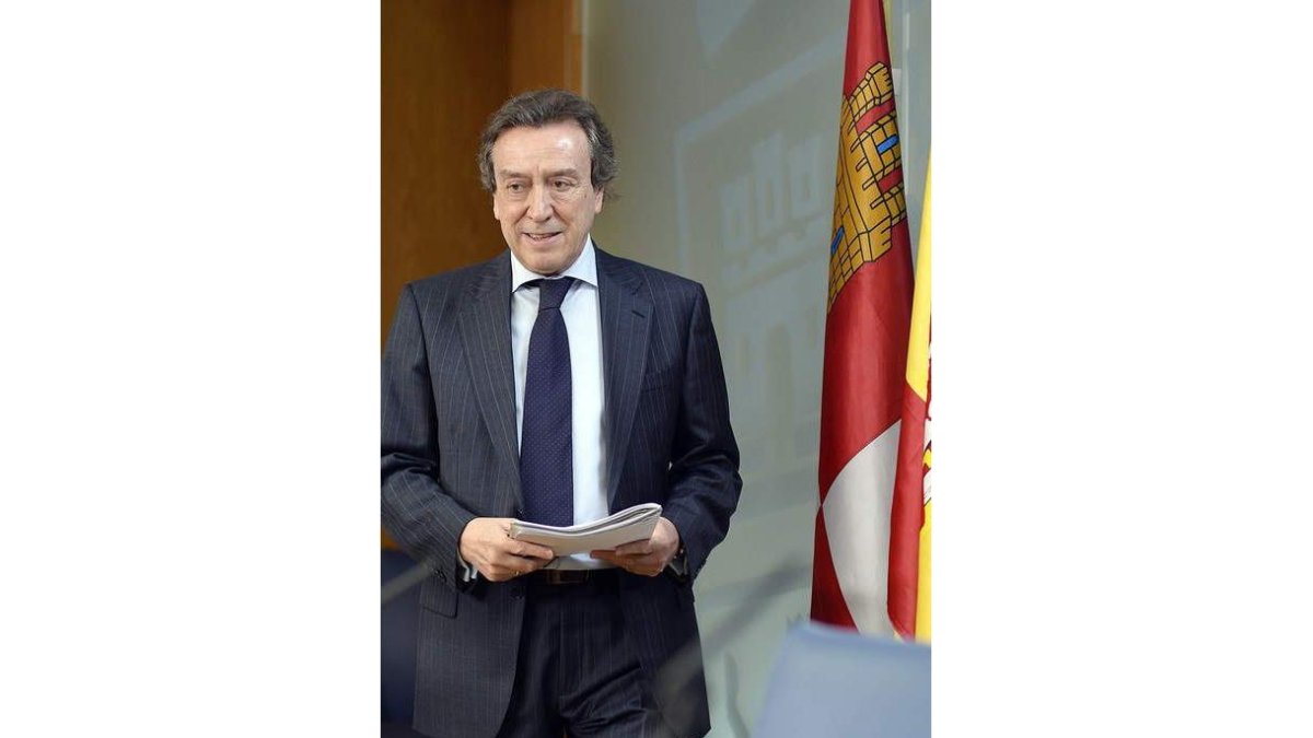 José Antonio de Santiago-Juárez, ayer, en la rueda de prensa.