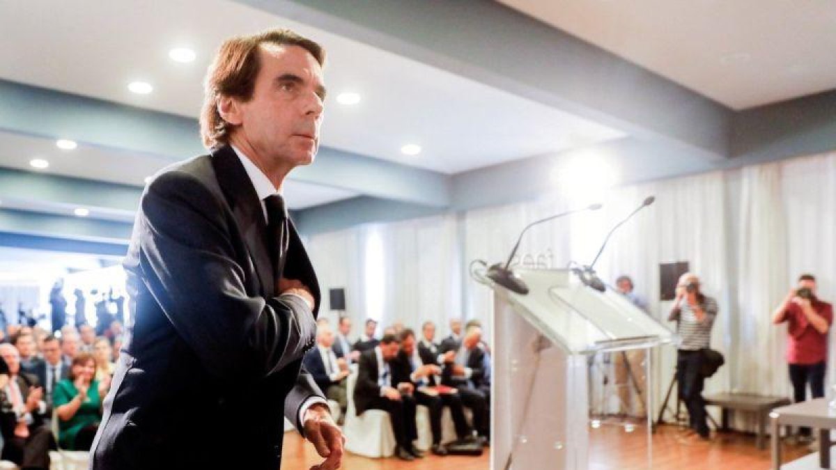 El expresidente del Gobierno Jose Maria Aznar clausura el tercer foro Ideas FAES en el que se debate sobre la necesidad de una reforma fiscal y los problemas derivados del actual modelo de financiacion autonomica / EFE