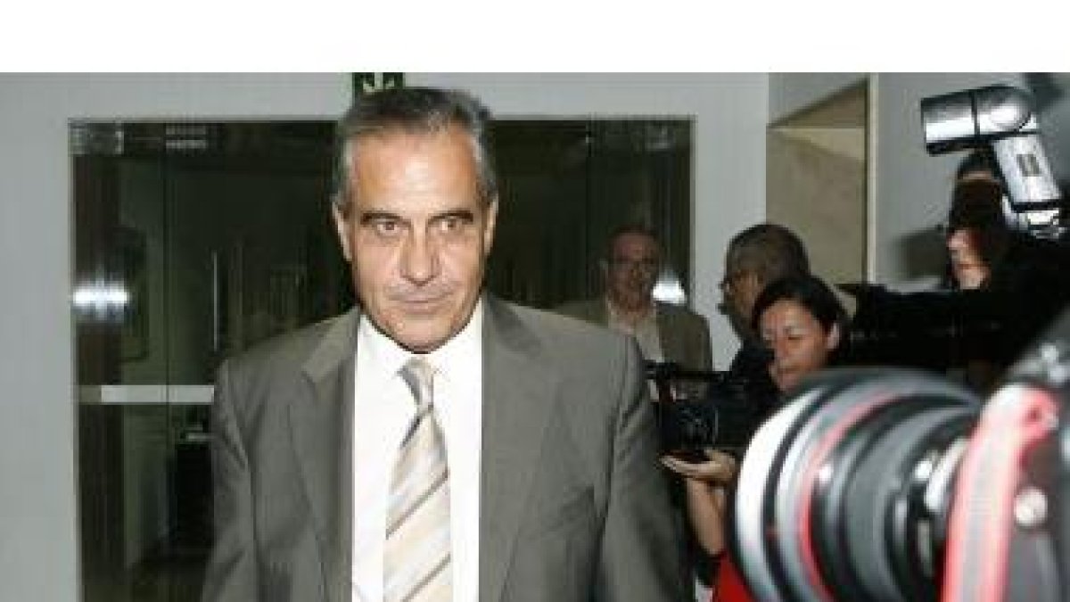 El ministro de Trabajo e inmigración, celestino Corbacho.
