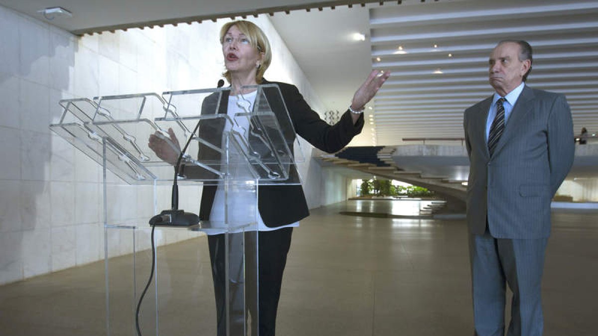 Luisa Ortega durante la conferencia de prensa de ayer junto con el canciller brasileño. JOÉDSON ALVES