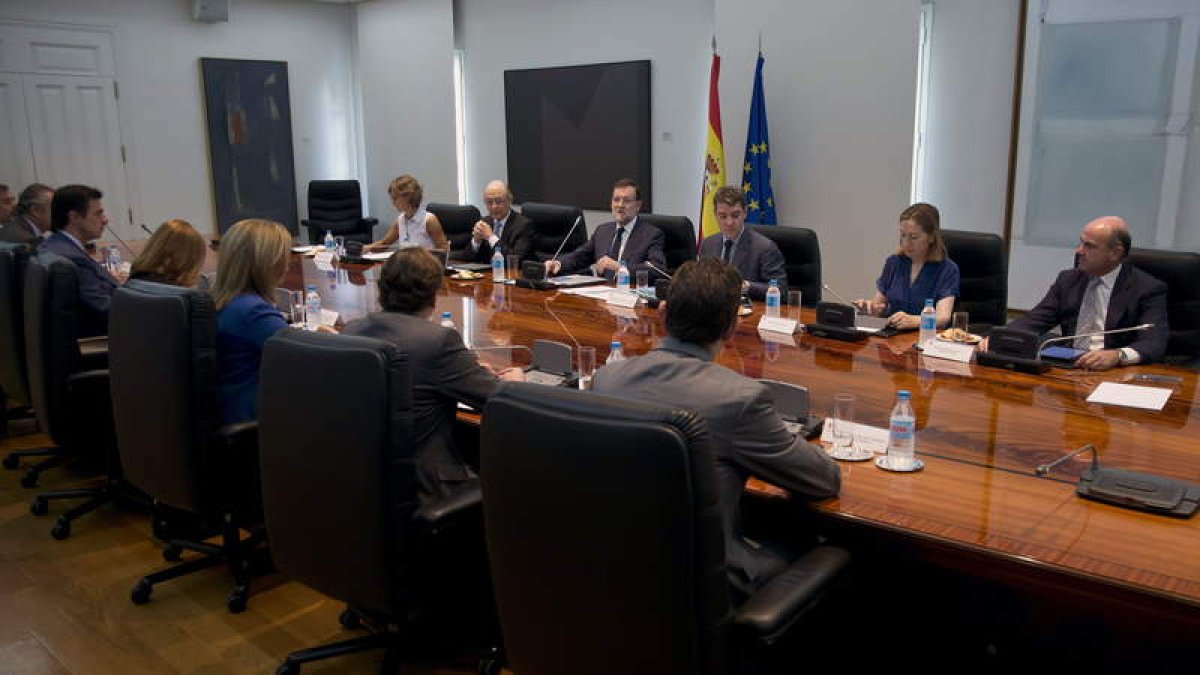 Rajoy presidió ayer la reunión de la Comisión Delegada de Asuntos Económicos.