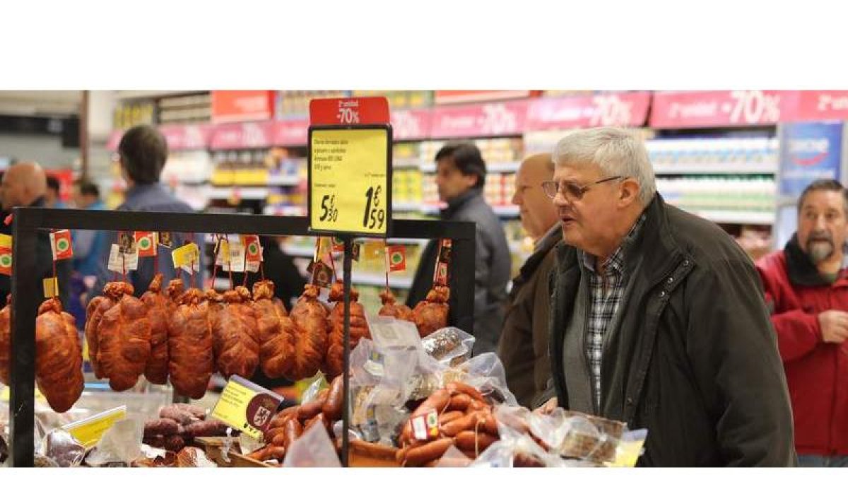Los centros Carrefour donde se promocionan los productos de León tienen un área de influencia de medio millón de habitantes. RAMIRO