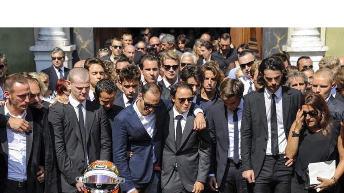 Pilotos, familiares y amigos despiden a Jules Bianchi