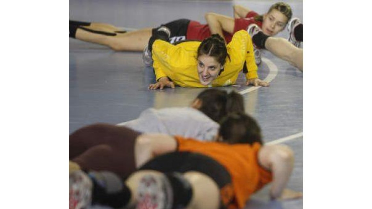 Las jugadoras del Cleba en un entrenamiento.