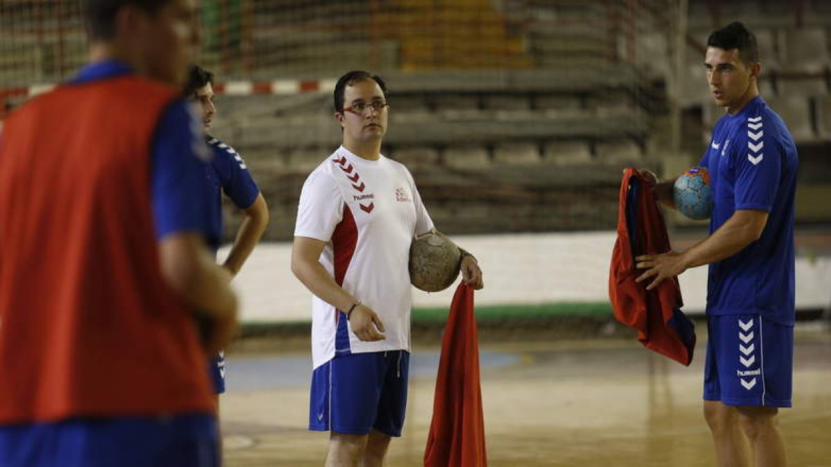 Dani Gordo está satisfecho con el rendimiento de sus jugadores en esta fase de la pretemporada.