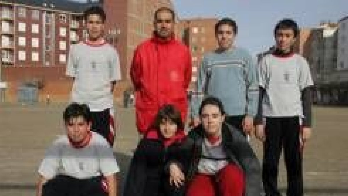 Formación del equipo infantil de Carmelitas que milita en el grupo B1