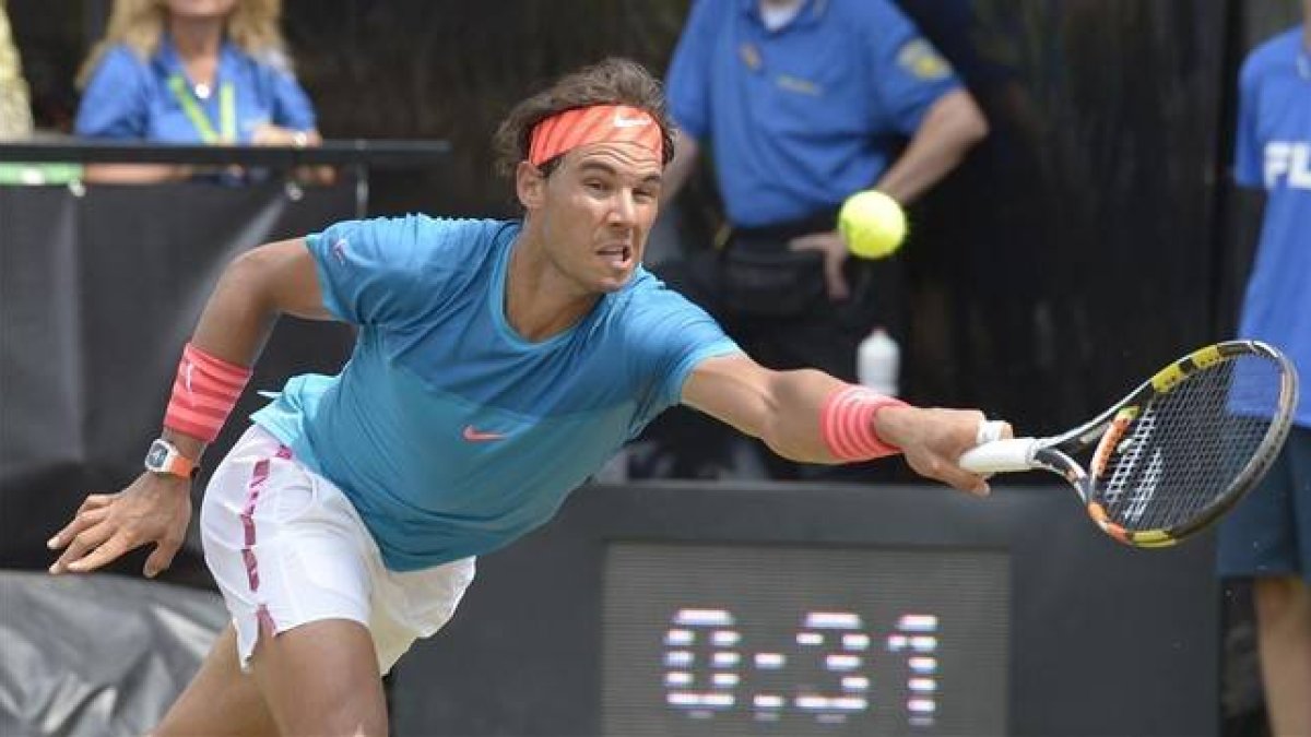 Rafa Nadal, en su partido ante Tomic en Stuttgart.