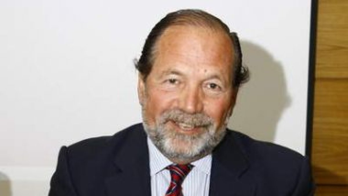 Jesús Culebras, jefe de cirugía II del Hospial de León.