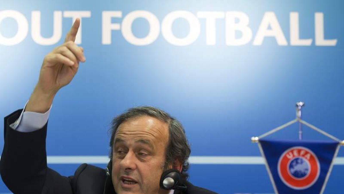 A Platini se le acusa de dar su voto a Catar por un arreglo entre este país y Francia.