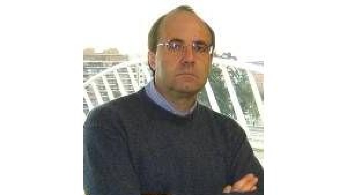 El escritor ponferradino, César Gavela