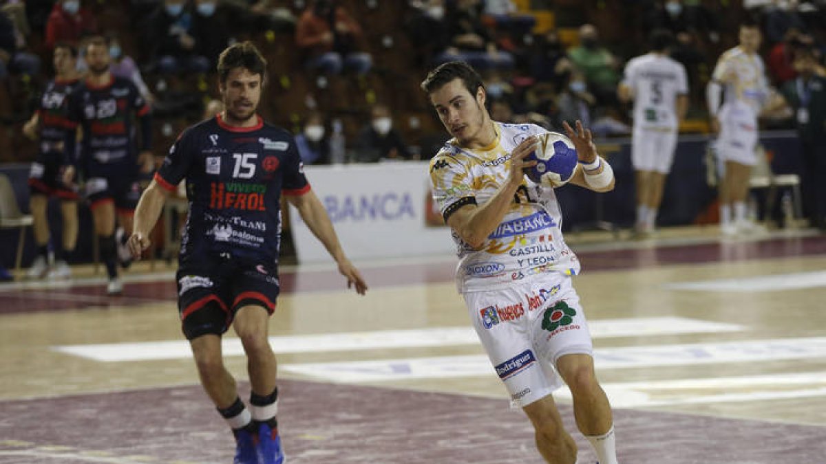 Partido de Copa del Rey de balonmano Ademar - Nava. F. Otero Perandones.