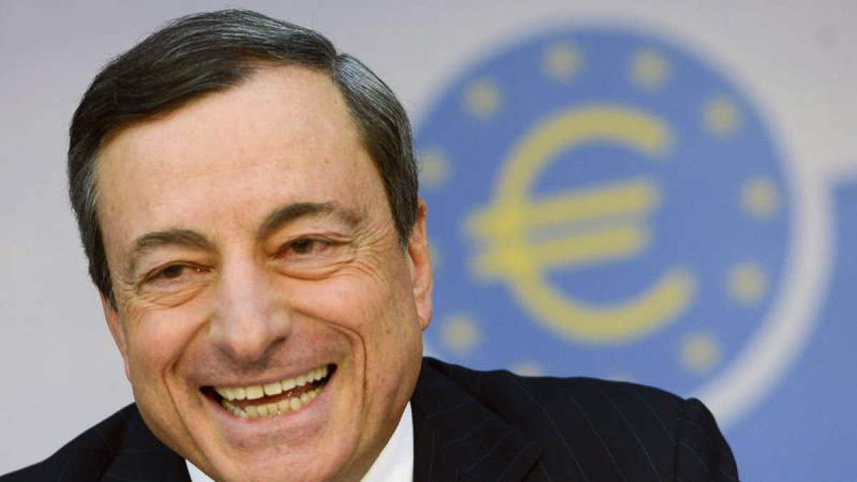 El presidente del BCE, Draghi, durante su comparecencia.